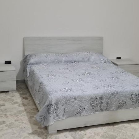 Jajo Lägenhet Brindisi Exteriör bild