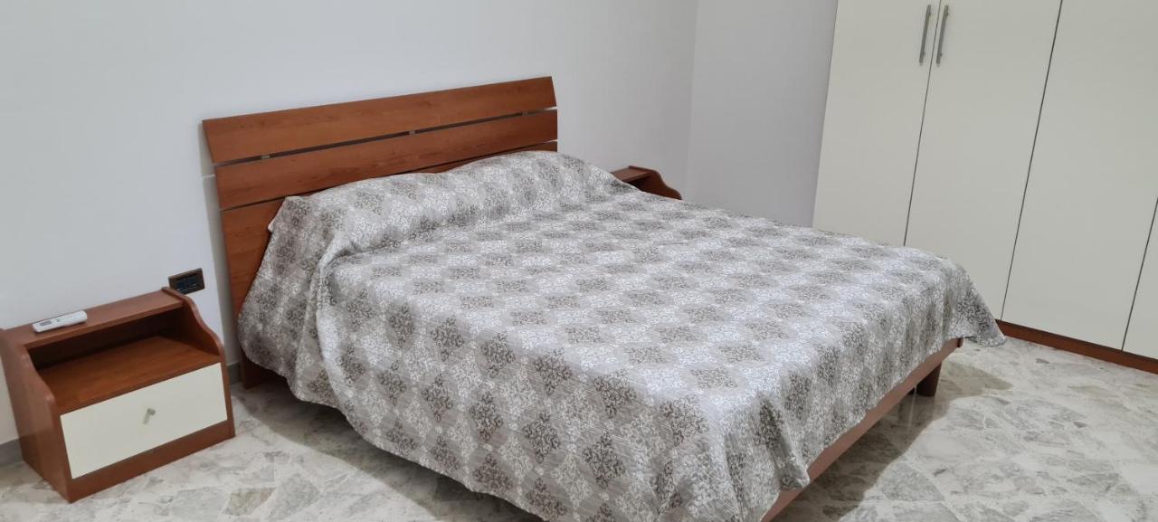 Jajo Lägenhet Brindisi Exteriör bild